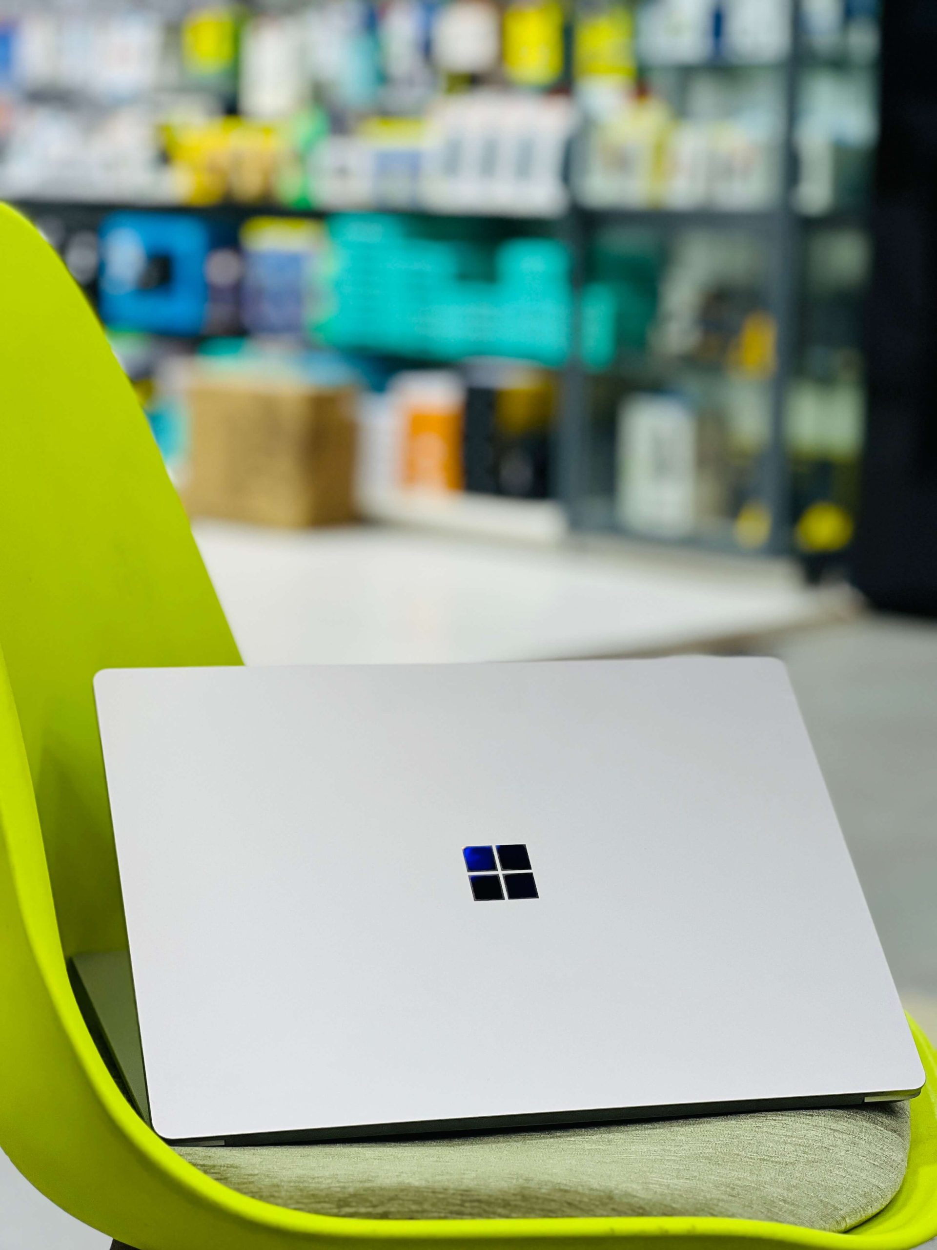 Refurbished Microsoft Surface Laptop 4, i5-1145G7, 8GB, 256 SSD, Touch, EU Keys - Image 4
